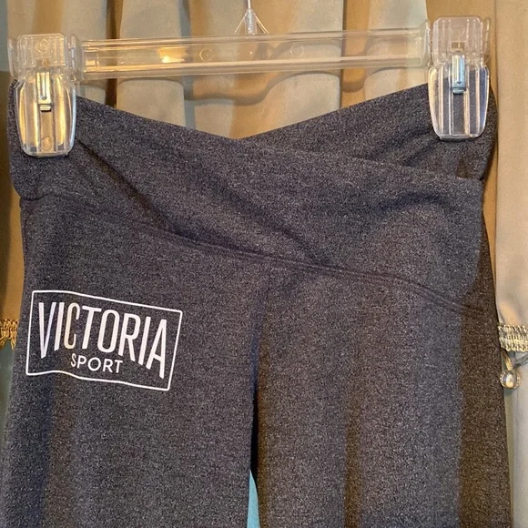 Victoria sport workout leggings gray by Victoria secret XS - Picture 4 of 6